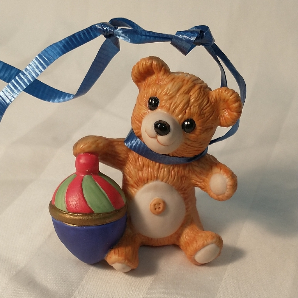 Vintage 1983 Hallmark hand painted porcelain ornament "Cinnamon Bear"